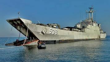 Indonesien versenkt ehemaliges DDR-Landungsschiff aus dem Kalten Krieg