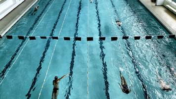 30 Millionen für 20 Bäder sind reine Symbolpolitik