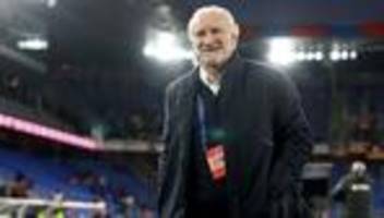 Fußball: Für wen Rudi Völler auf sein Stadionticket verzichten würde