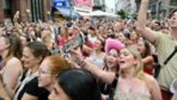 Wien: Prozess um mutmaßliche Anschlagspläne auf Taylor-Swift-Konzert beginnt