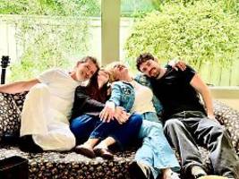 ex und lebenslange freundin: antonio banderas zeigt familienglück mit melanie griffith