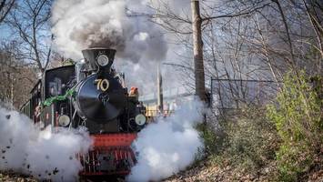 parkeisenbahn wuhlheide feiert besonderes jubiläum – das erwartet besucher
