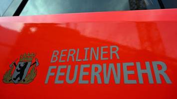 Kind stürzt auf Neuköllner Schulhof in vier Meter tiefen Schacht