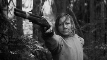 In der Hose ist mehr Freiheit: „Rose“ mit Sandra Hüller