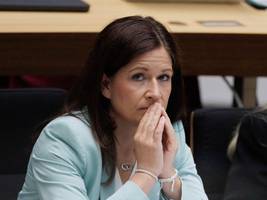 skandal um mobbing gegen berliner lehrer: „ich entschuldige mich ausdrücklich“