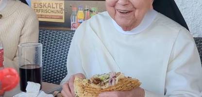 92-jährige nonne über social-media-erfolg: ein döner und sein großes halleluja