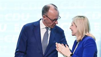 krankenkassen, steuern, rente: stellt merz die vertrauensfrage?