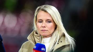 dfb-star julia simic: wollte einfach dazugehören: fußball-expertin julia Šimić wollte ein junge sein