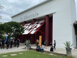 Kunstbiennale: Betreff: Sanktionsbruch