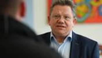 Gesundheit: Minister Philippi: Zuckerabgabe ist überfällig