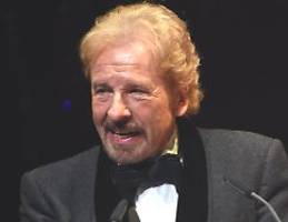 gesundheitliche gründe: thomas gottschalk sagt auftritt ab