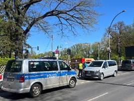 mutmaßlicher autodieb gestoppt: polizei schießt auf flüchtenden fahrer in berlin