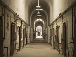 Studie findet irdische Ursache: Warum wir uns in alten Gebäuden gruseln