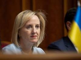 wegen differenzen mit trump?: höchste us-diplomatin in kiew schmeißt frustriert hin