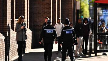 Medienberichte: Messerangriff vor Londoner Synagoge – zwei Verletzte