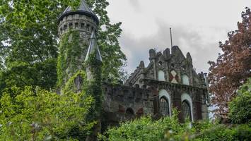 für 1,1 millionen euro: wer weckt das „alsterschlösschen“ aus dornröschenschlaf?