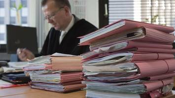 Hamburgs Justiz überlastet: CDU will pensionierte Staatsanwälte zurückholen