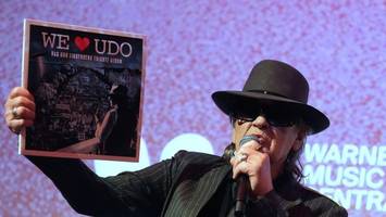 popstars schenken udo lindenberg ein album: „das wird heute nacht aufgedreht“
