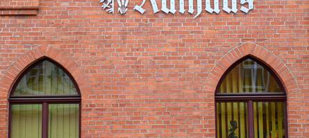 bayern und bund unterzeichnen vereinbarung: großer schritt zum „rathaus in der hosentasche“