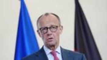 Bundeswehr: Bundeskanzler besucht Soldaten des Heeres in Munster