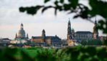 Kommunalfinanzen: Dresdner Stadtrat stoppt Sparplan – Haushaltssperre bleibt