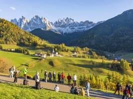 Overtourism: „Sie würden sogar ins Haus und den Stall gehen, wenn wir nicht unseren Wachhund hätten“