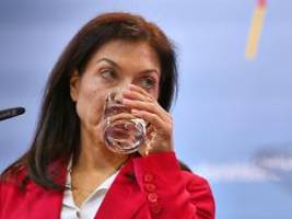 machtkämpfe und abgänge: im ministerium von katherina reiche herrscht unruhe