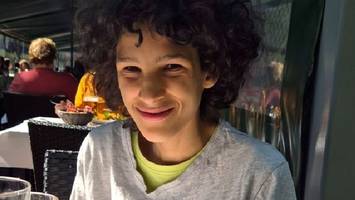 Jugendlicher Autist wird vermisst – Berliner Polizei sucht mit Fotos