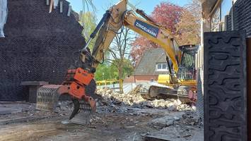 abrissbagger vorm altar – „da schwingt ganz viel wehmut mit“