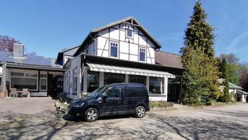 traditionsreicher landgasthof bei hamburg schafft ort für erinnerungen