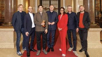 Filmbranche frühstückt im Rathaus: Senat ehrt Hamburger Berlinale-Gewinner