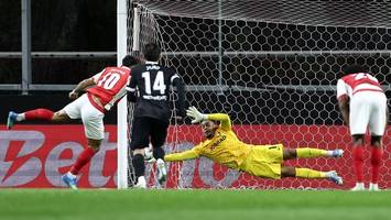 der sc freiburg gibt spiel in braga aus der hand