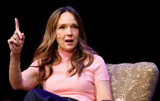 Carolin Kebekus kritisiert Umgang mit der jungen Generation