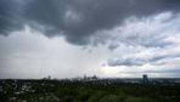 Wetteraussichten: Trübe Aussichten zum Wochenende - Gewittergefahr steigt