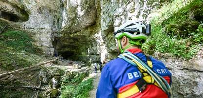 Schwäbische Alb: 61-Jähriger stirbt trotz Großeinsatz in wilder Höhle