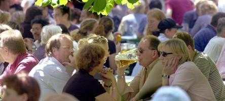 Bayerns Bierkrise zum Trotz: Fränkische Bierkeller boomen – was ist der Unterschied zum Biergarten?