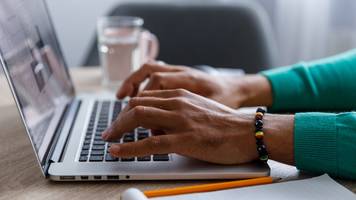 Warum Sie besser nicht mehr Sehr geehrte in E-Mails schreiben sollten