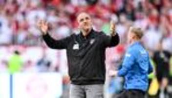 Bundesliga: Kein Sonntags-Fußball im TV: Schmidt hat etwas anderes vor