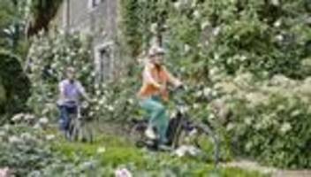 Radfahren im Alter: Unsicher im Sattel, aber zu schnell unterwegs