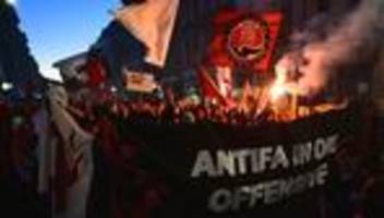 Tag der Arbeit: 87 Festnahmen bei Feiern und Demonstrationen am Maifeiertag