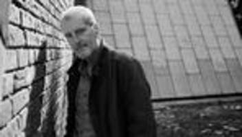 »Die Straße« von Robert Seethaler: Seethaler, Tolstoi und die Leistungsturnerinnen