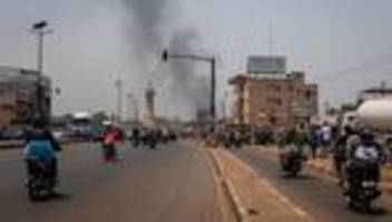 Malische Militärjunta: Mali wirft mehreren Militärs Zusammenarbeit mit Dschihadisten vor