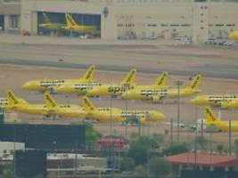 Iran-Krieg treibt Kerosinpreise: US-Fluglinie stellt Betrieb ein