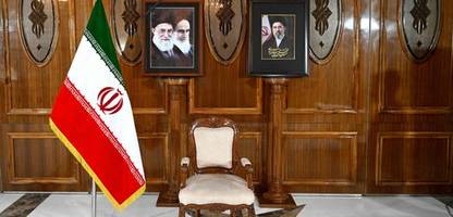 mojtaba khamenei: warum ein unsichtbarer herrscher für irans regime kein problem ist – im gegenteil