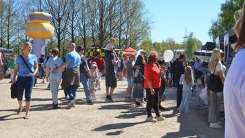 12.000 Besucher feiern das „Parkerwachen“ im Stadtpark Norderstedt