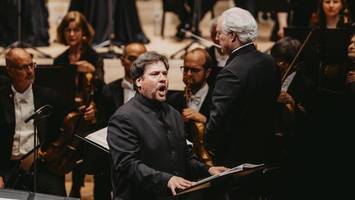 Musikfest-Eröffnung in der Elbphilharmonie mit einem apokalyptischen Spektakel