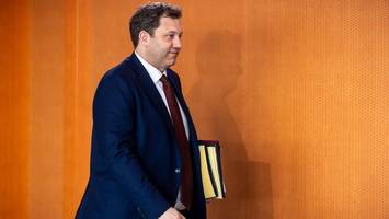 klingbeils steuerreform: finanzminister nimmt top-verdiener ins visier