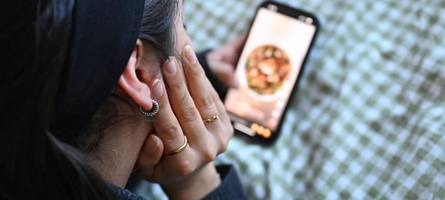 „es fühlt sich gut an, wenn sie die kontrolle über das essen behalten“ – immer mehr frauen brauchen hilfe