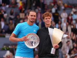 zverev verliert gegen sinner: neun niederlagen nacheinander