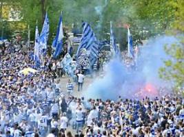 rwe kollabiert, cottbus schimpft: msv duisburg steht kurz davor die liga zu verlassen, in die er nie wollte